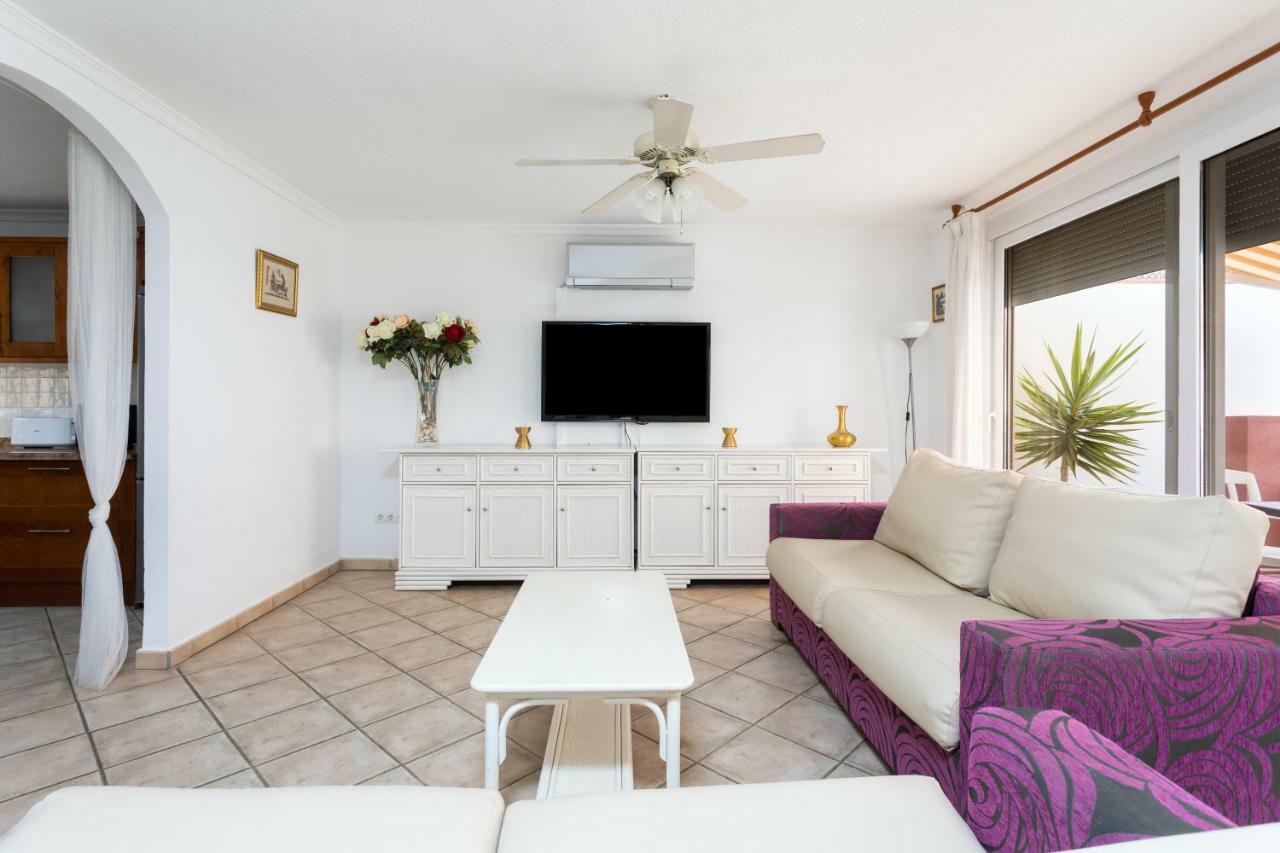 لوس كريستيانوس Hemeras Boutique Homes - Luxury Villa Near The Sea In Los Cristianos المظهر الخارجي الصورة