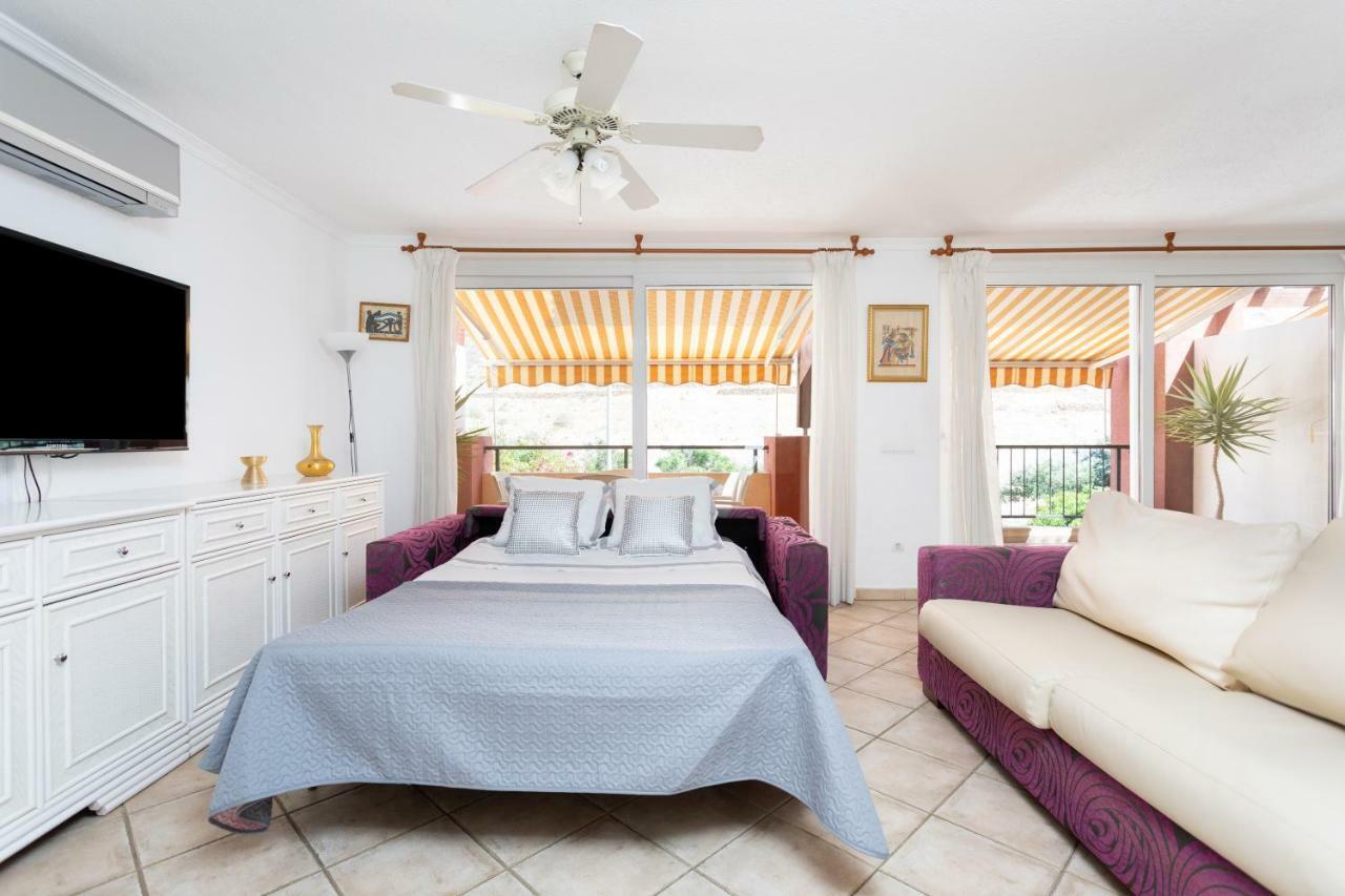 لوس كريستيانوس Hemeras Boutique Homes - Luxury Villa Near The Sea In Los Cristianos المظهر الخارجي الصورة